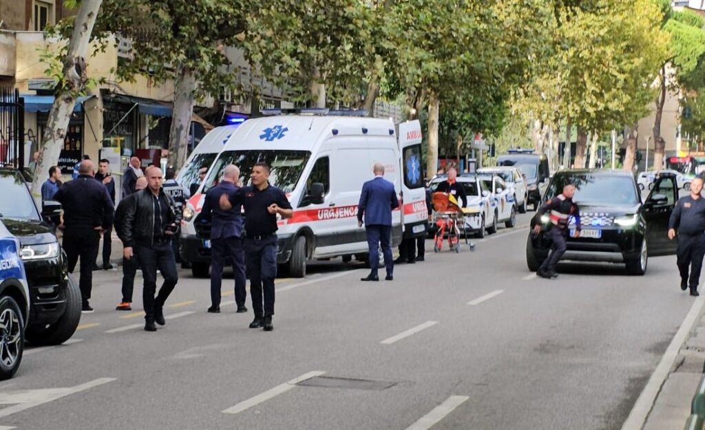 Vrasja tronditëse në Gjykatën e Apelit: Ervis Shkëmbi pranon se vrau gjyqtarin Astrit Kalaja për një çështje pronësie img 6640