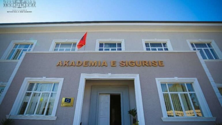 Oficeri në Akademinë e Sigurisë ngre alarmin: “Ngjarja në Apel, pasojë e dështimit të qëllimshëm të Policisë së Shtetit” img 6720