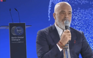 Dialogu global i Berlinit/ Edi Rama: Diella, “pret 83 fëmijë” img 7509