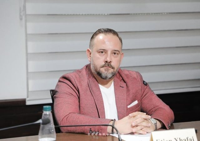 Ish-deputeti i PS emërohet në krye të Postës Shqiptare  img 9575