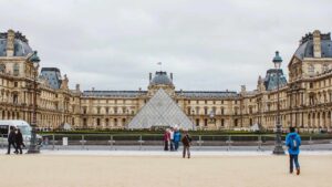 Vjedhja në muzeun e Luvrit, dy të arrestuarit pranojnë përfshirjen e tyre në grabitje img 9578