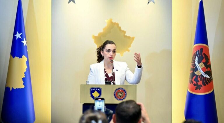Osmani: Retorika e luftës dhe pamaturia e Vuçiç është jehonë e rrezikshme e së kaluarës së errët vjosa osmani 1 1024x565 (1)