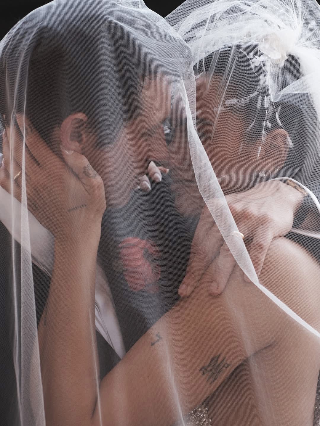 Shqiptarja Dua Lipa publikon fotot magjike nga dasma me Callum Turner në Sicili